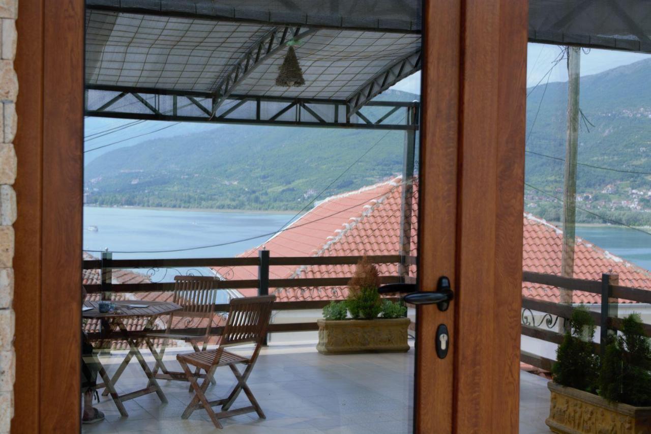 Villa Scandik โอครีด ภายนอก รูปภาพ