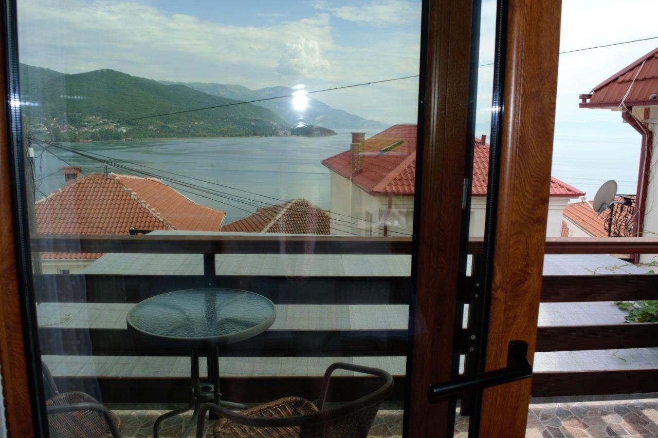 Villa Scandik โอครีด ภายนอก รูปภาพ